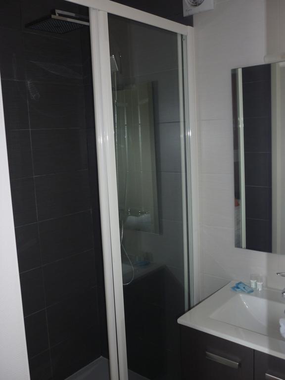 Hotel De La Plage Quiberville 部屋 写真